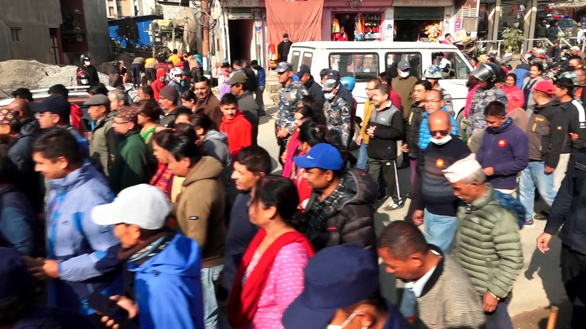 kp oli paidal yatra (10)1668492010.jpg